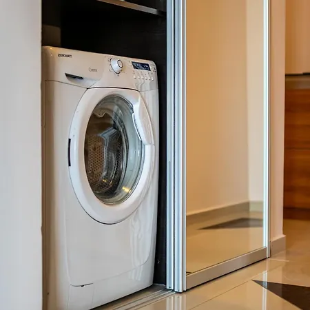 דירה Luxury 2 Bedroom With Sea View וארנה